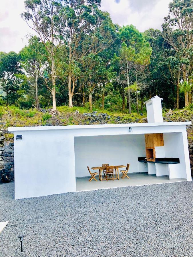 Amu- Apartamentos Misterios Da Urzelina Exteriér fotografie