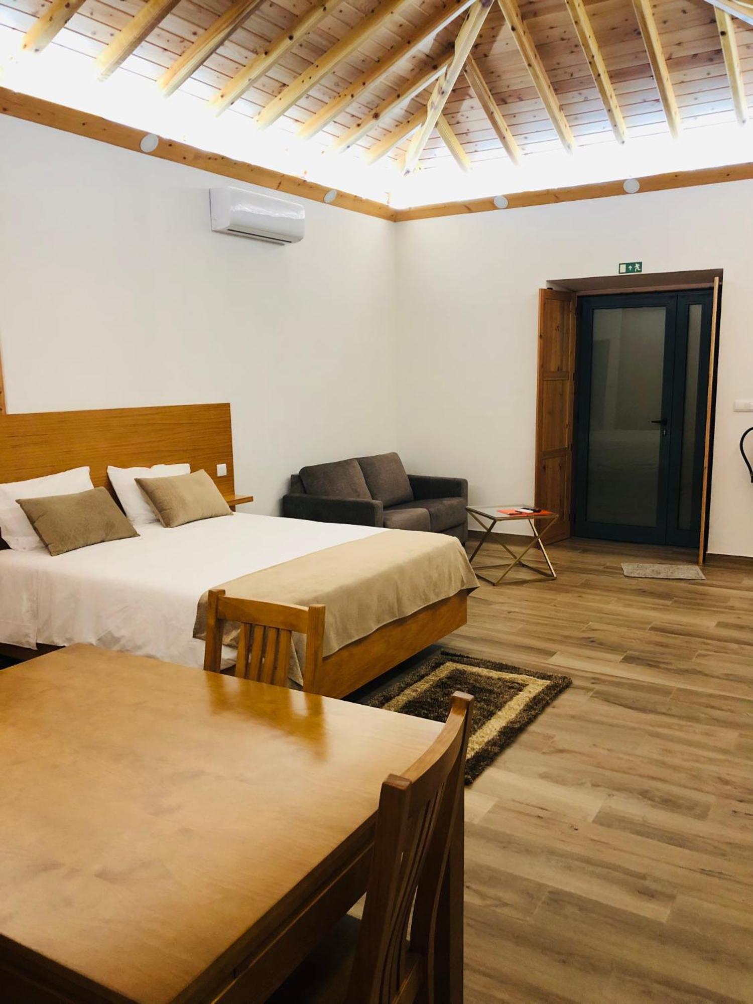 Amu- Apartamentos Misterios Da Urzelina Exteriér fotografie