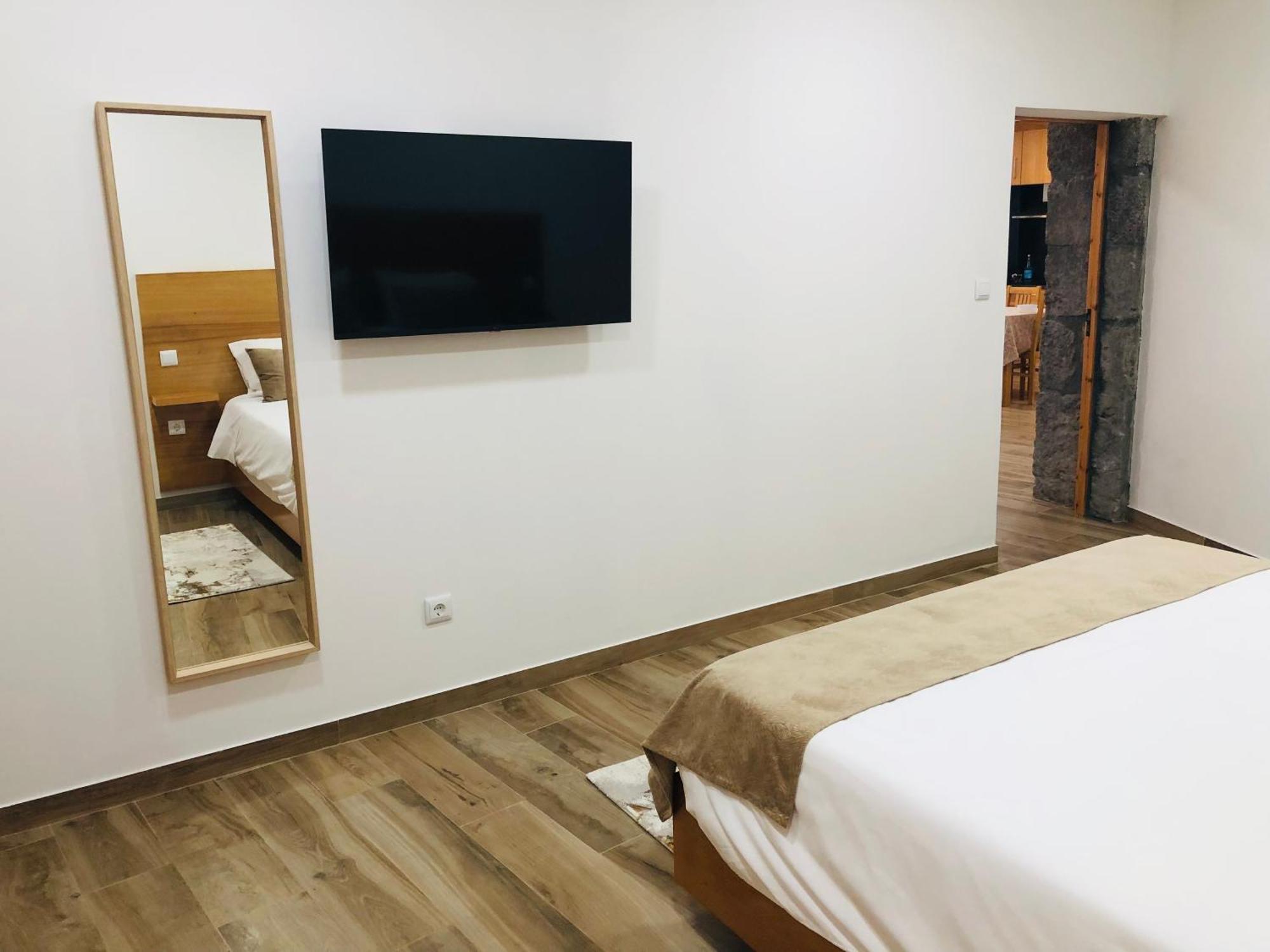 Amu- Apartamentos Misterios Da Urzelina Exteriér fotografie