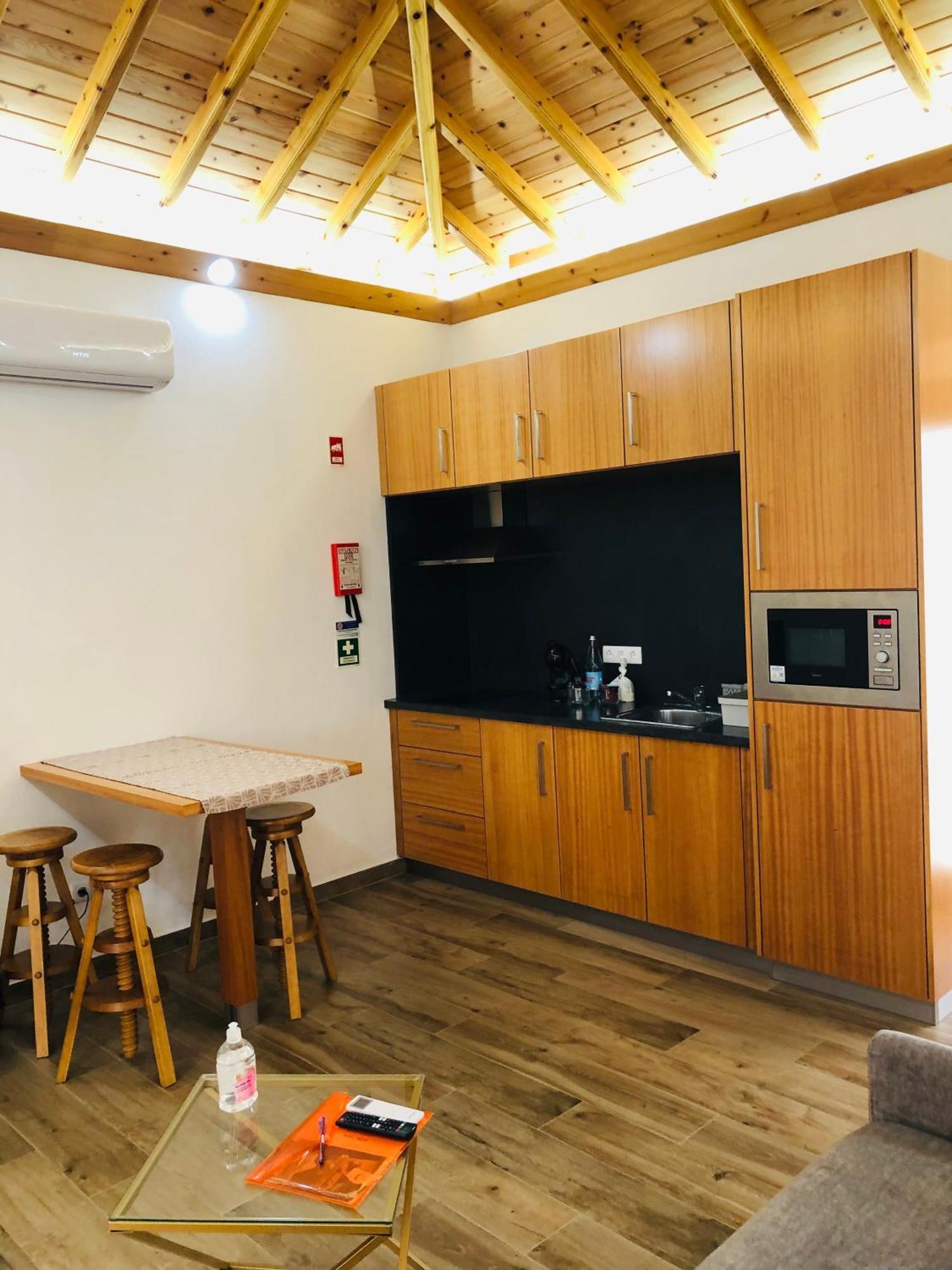 Amu- Apartamentos Misterios Da Urzelina Exteriér fotografie